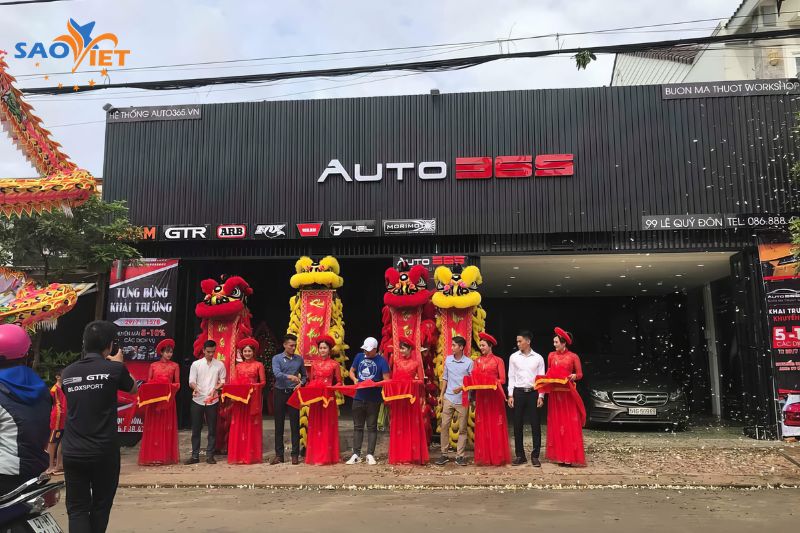 bảng hiệu bằng tôn