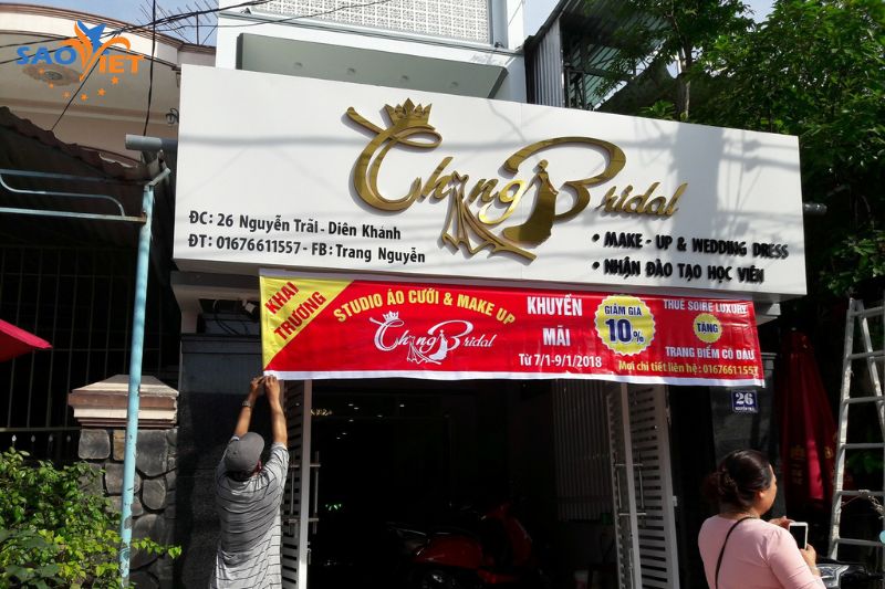 mẫu bảng hiệu inox đẹp