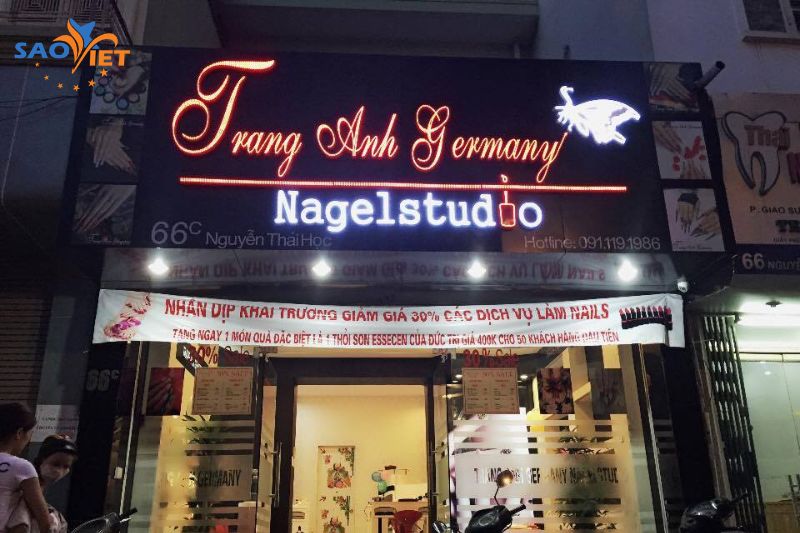 làm biển quảng cáo