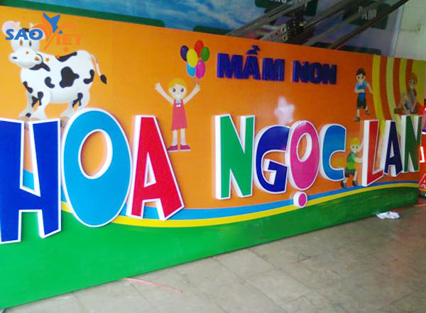 làm biển quảng cáo