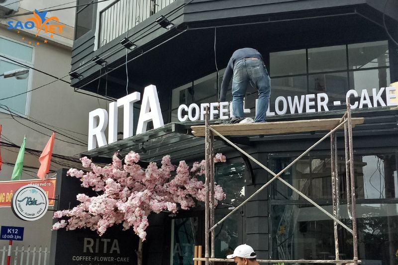 làm biển quảng cáo